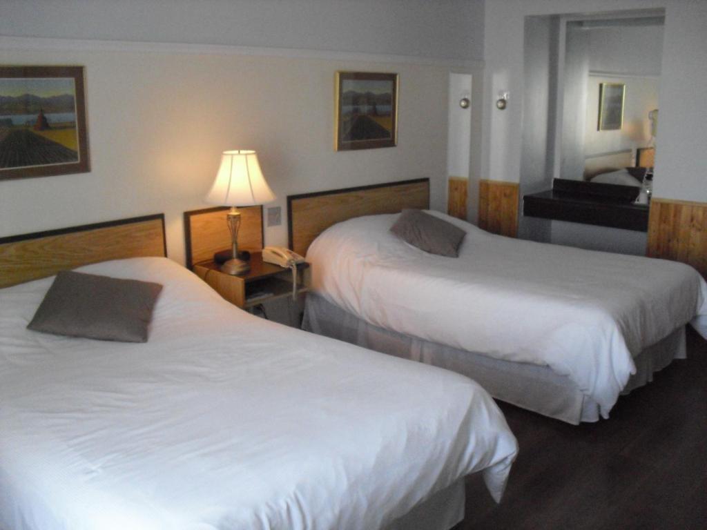 Auberge La Diligence Dolbeau-Mistassini Номер фото